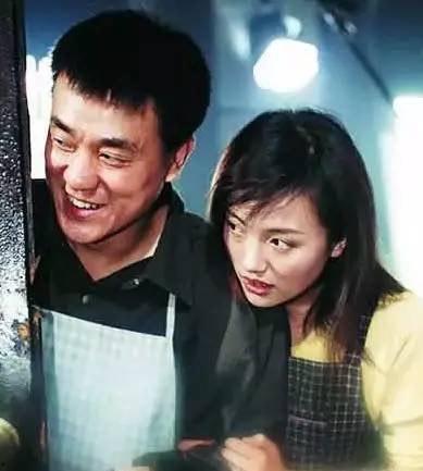 趁宝藏同桌没曝光，忽悠她做老婆